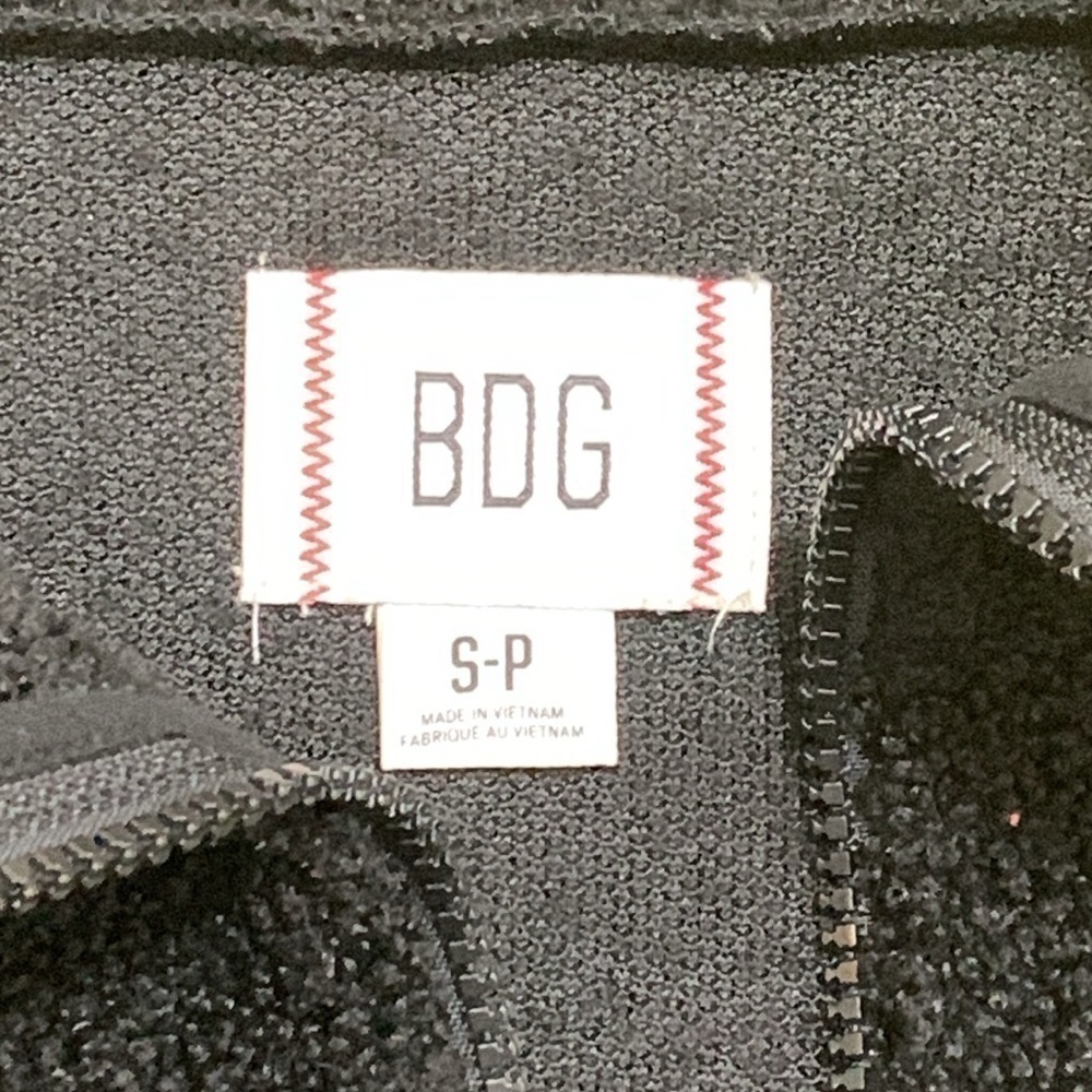 Urban Outfitters Black BDG NWT New Leaf Quarter-Zip Cropped Sweater Jacket Top S - Picture 7 of 17
